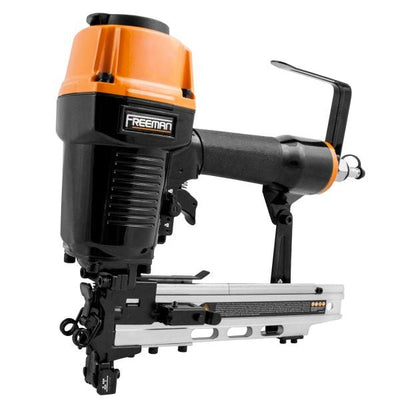 10.5 - Gauge Fencing Stapler 1/2 - in Medium Crown Construction Pneumatic StaplerQuantumX Chargers