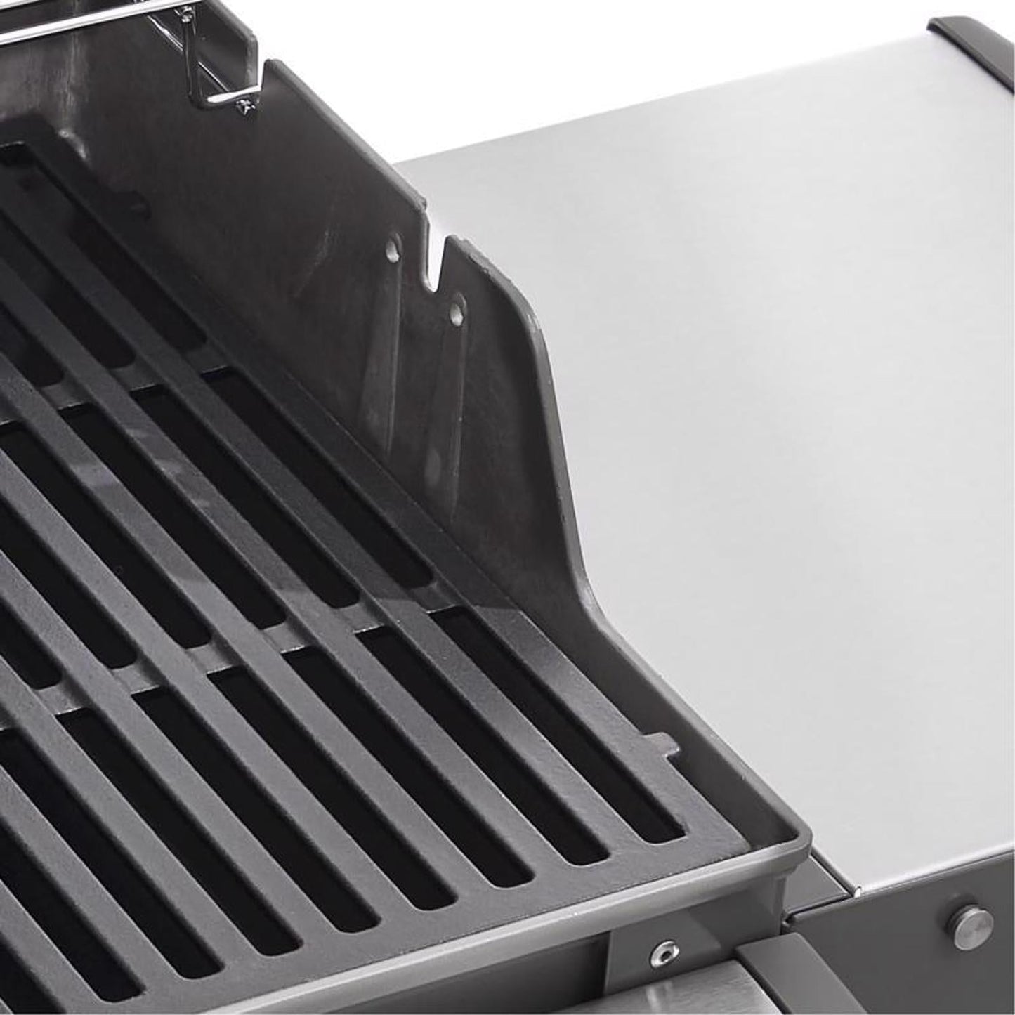 2 Burner Liquid Propane Grill BlackQuantumX Chargers