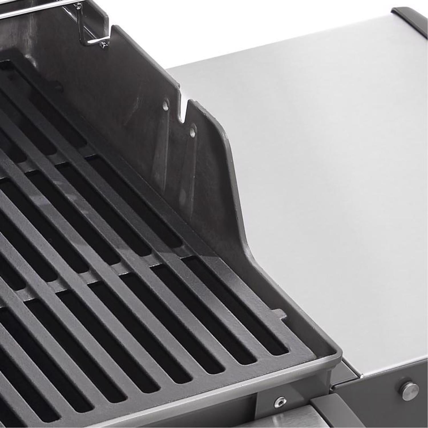 2 Burner Liquid Propane Grill BlackQuantumX Chargers