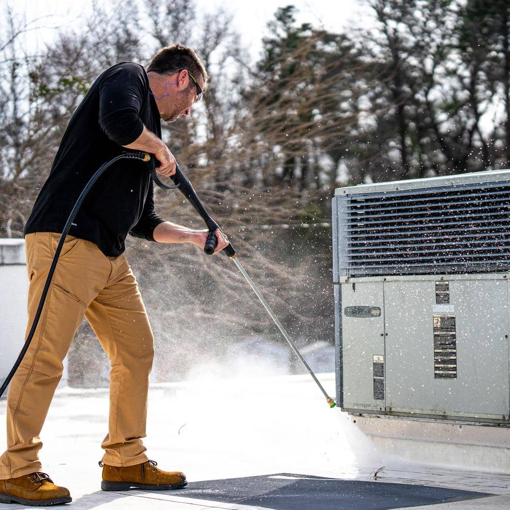 4400 PSI 4.0 GPM Gas Cold Water Pressure Washer with 420cc EngineQuantumX Chargers