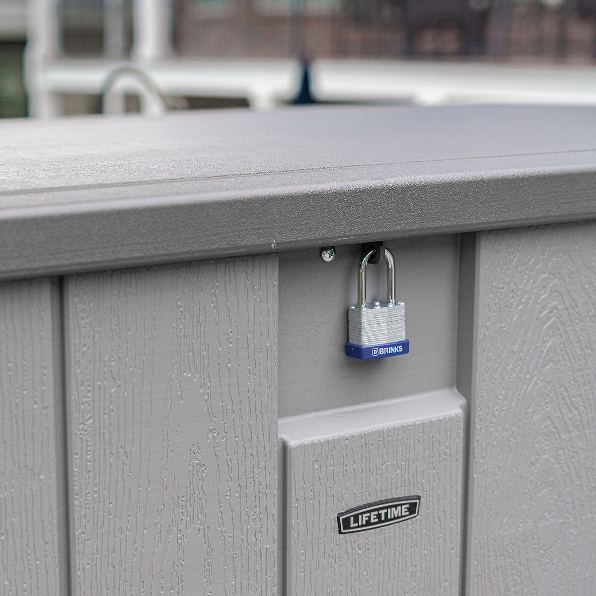 568 Litre Modern Outdoor Storage Deck Box Model 60384UQuantumX Chargers