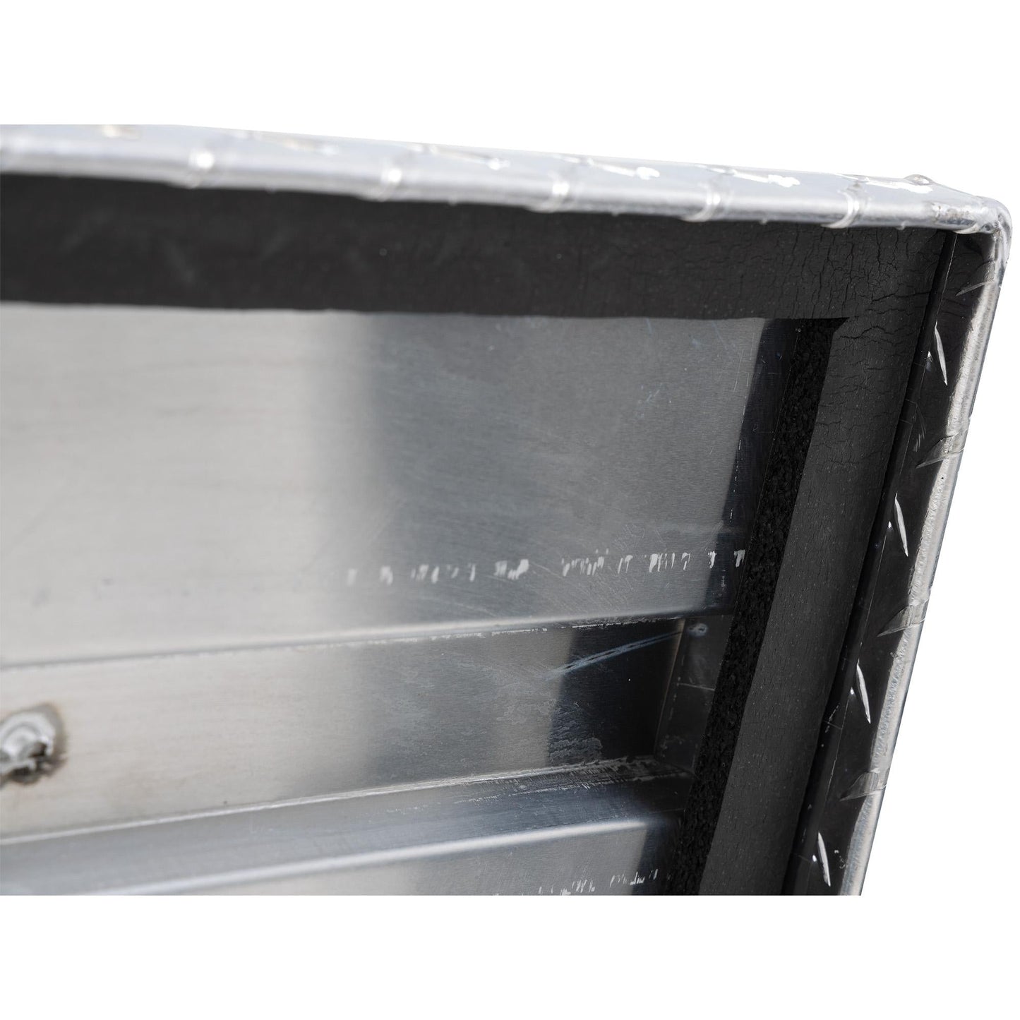 70 Crown Series Low Profile Crossover Truck Tool BoxQuantumX Chargers