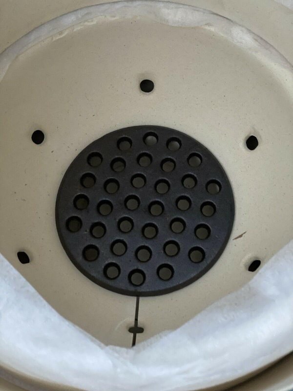 brand new big green egg grill smoker with new accessoriesQuantumX Chargers