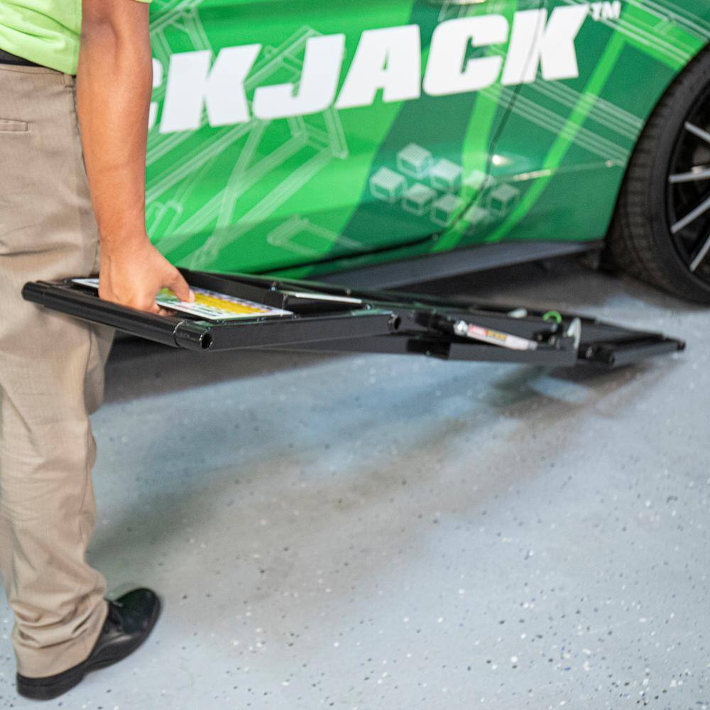 Portable Car Lift for Trucks & SUVs, 7000 lbs CapacityQuantumX Chargers