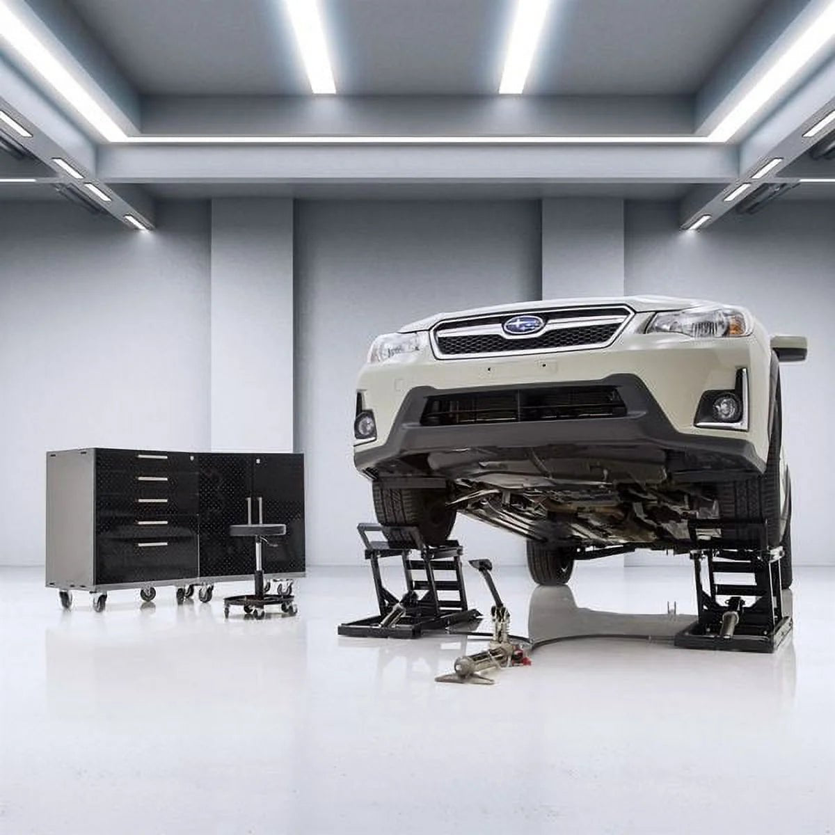 Widow Hydraulic Car Lift with Ramp - 3,000 lb. per pair CapacityQuantumX Chargers